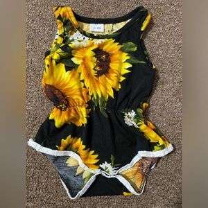 🌟4/$16🌟 baby girl summer  romper. SIZE 0-3m
